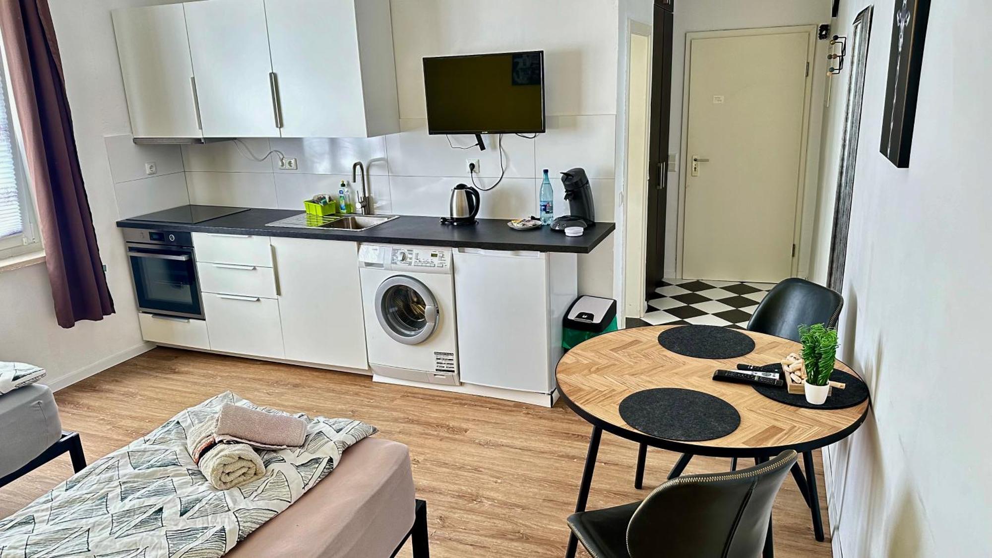 Live To Lion Apartment Braunschweig Exterior photo